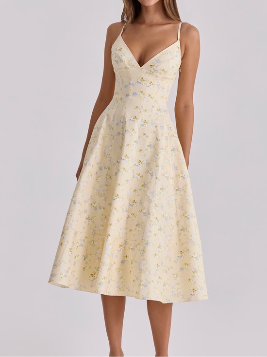 House of CB Dresses & Skirts - House of cb MILLIE
Lemon Floral Print Strappy Cotton Midi Sundress